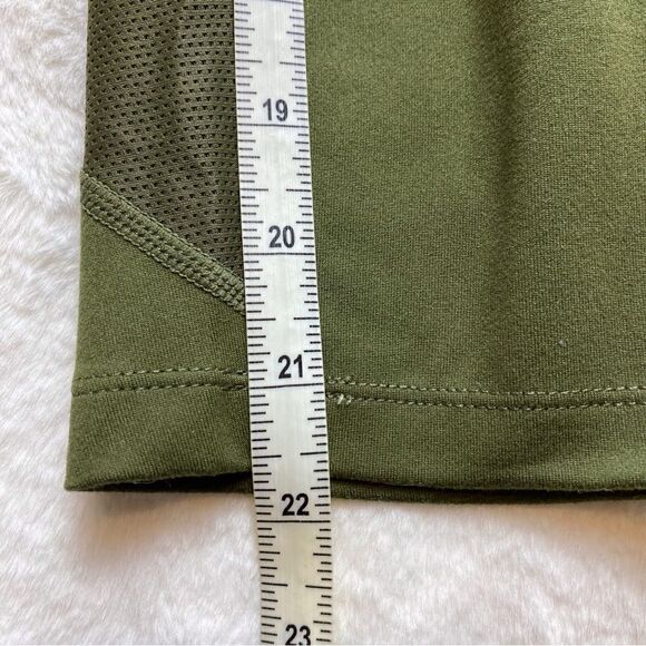 Hylete Olive Green Capri Leggings Size Large - Picture 10 of 10